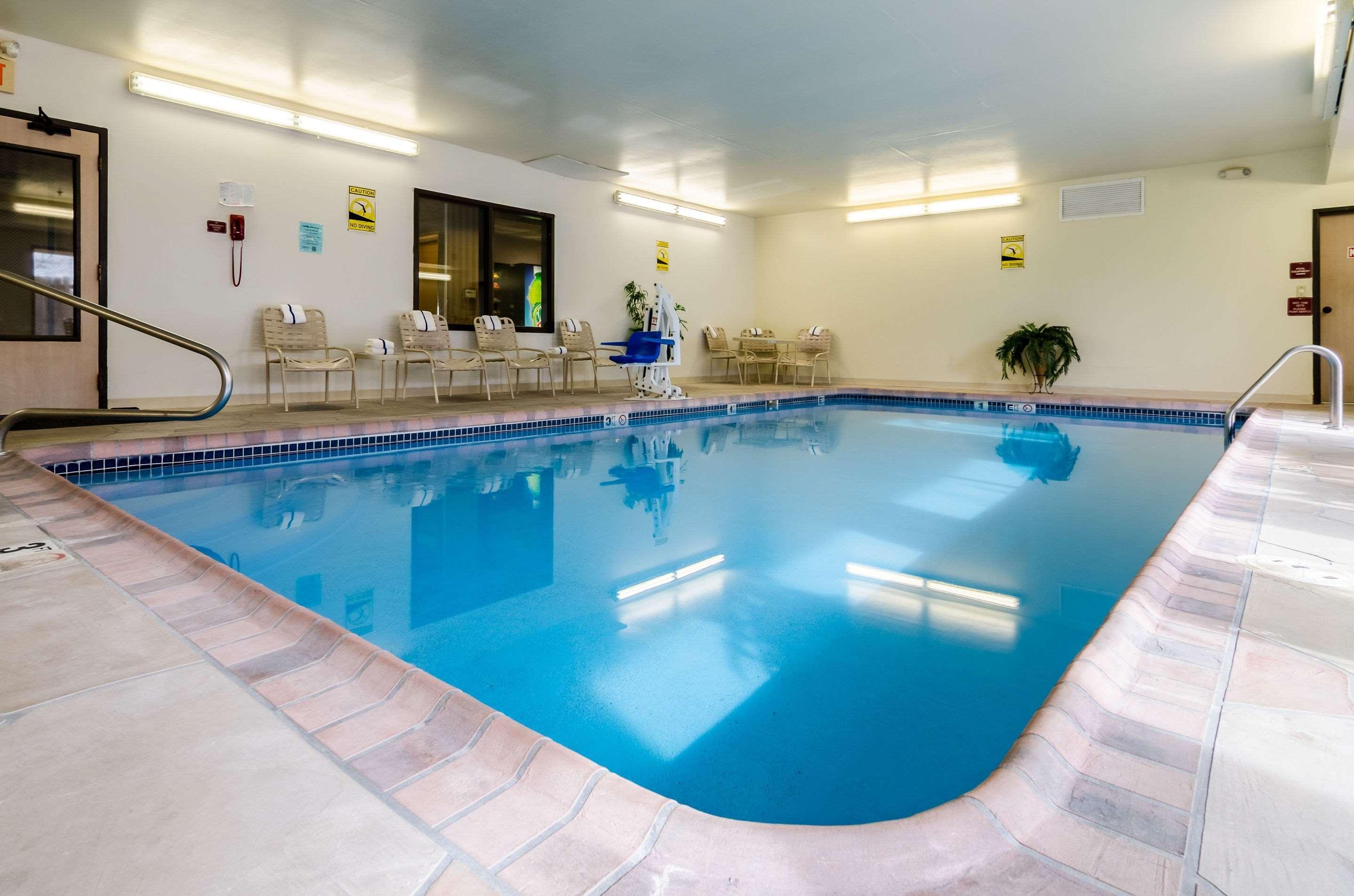 Quality Inn & Suites Manhattan Luaran gambar