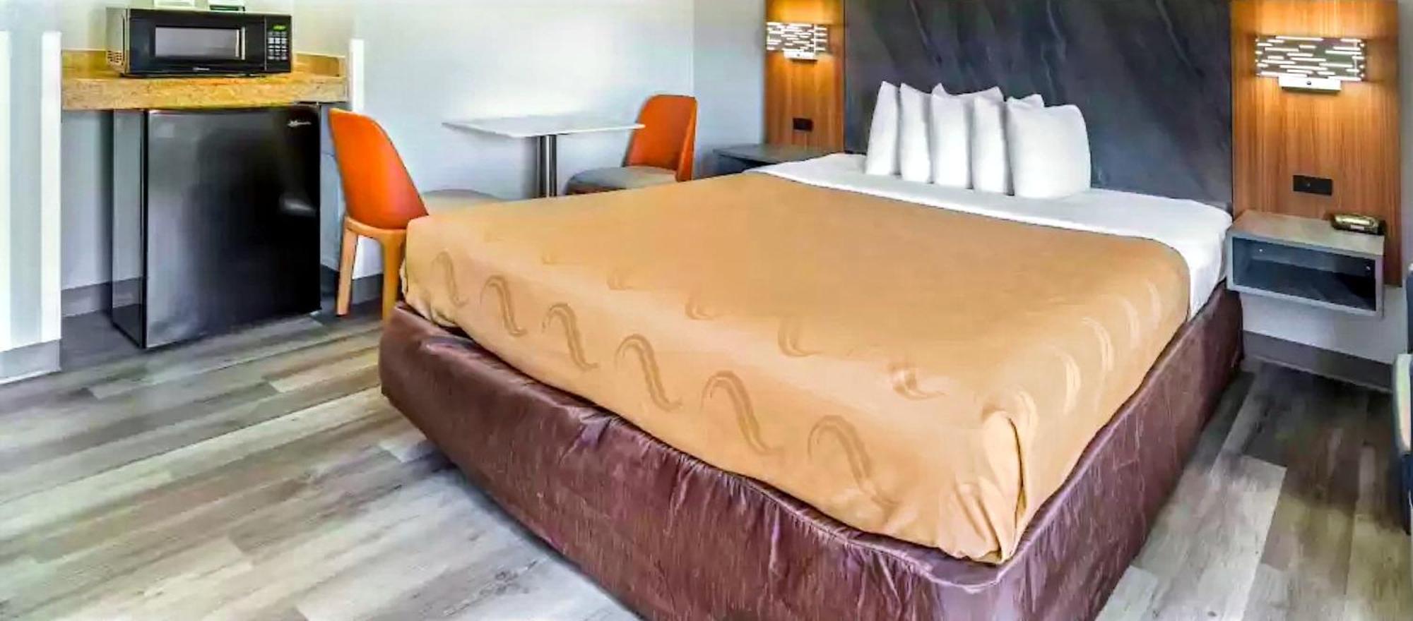 Quality Inn & Suites Manhattan Luaran gambar