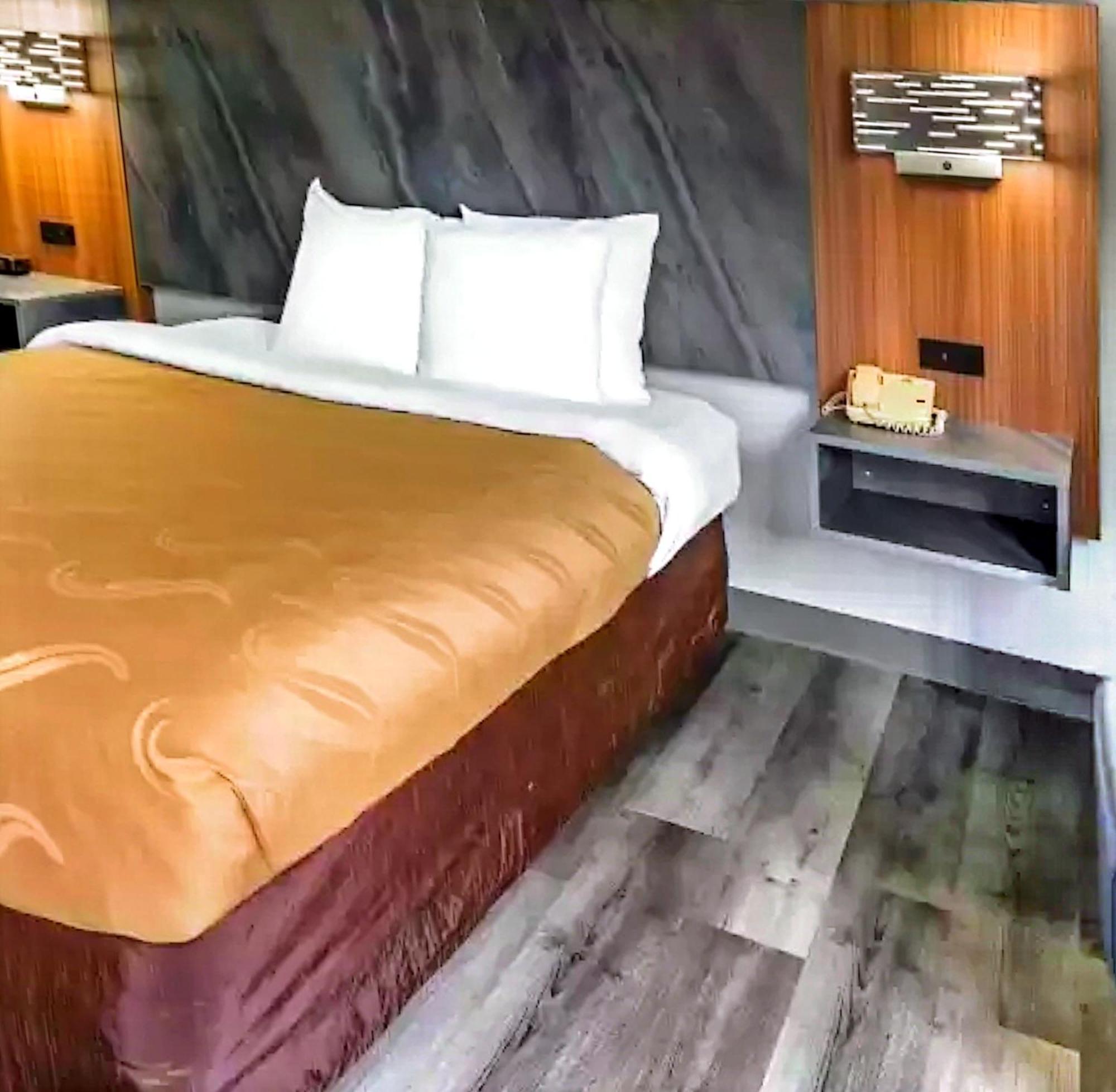 Quality Inn & Suites Manhattan Luaran gambar