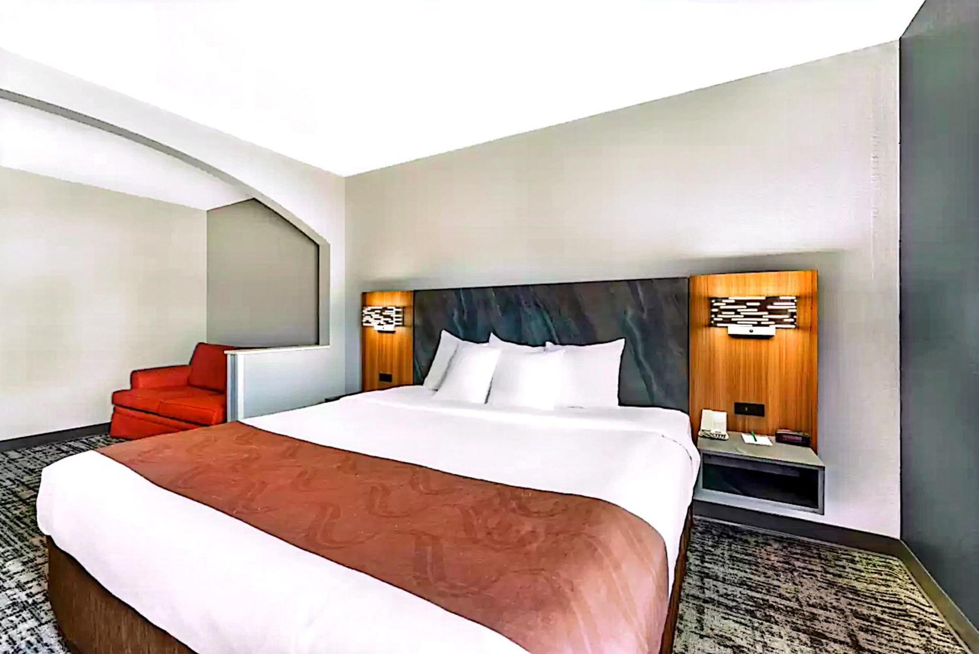 Quality Inn & Suites Manhattan Luaran gambar