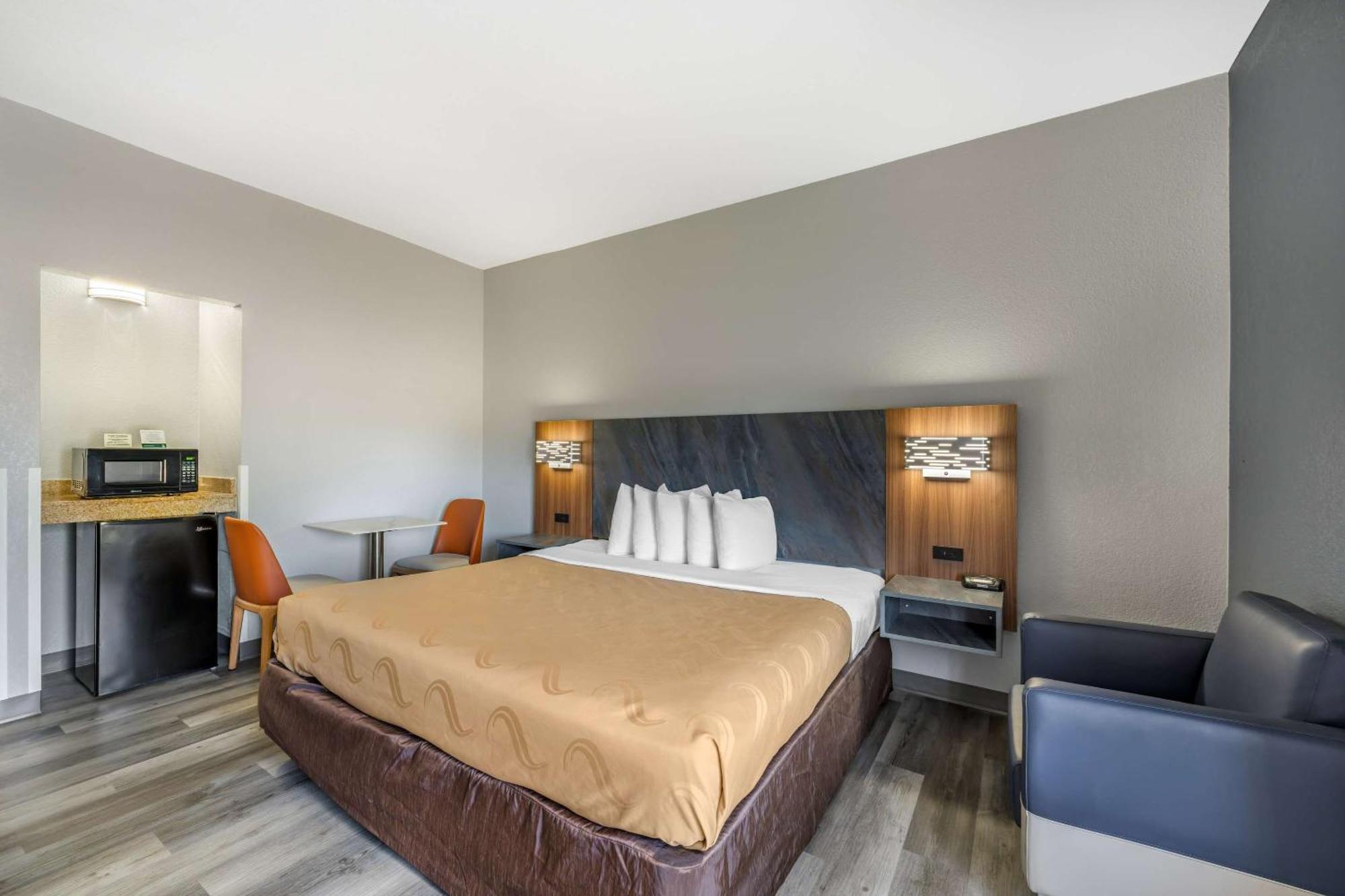 Quality Inn & Suites Manhattan Luaran gambar