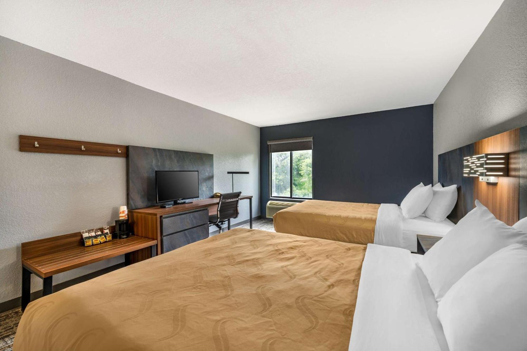 Quality Inn & Suites Manhattan Luaran gambar