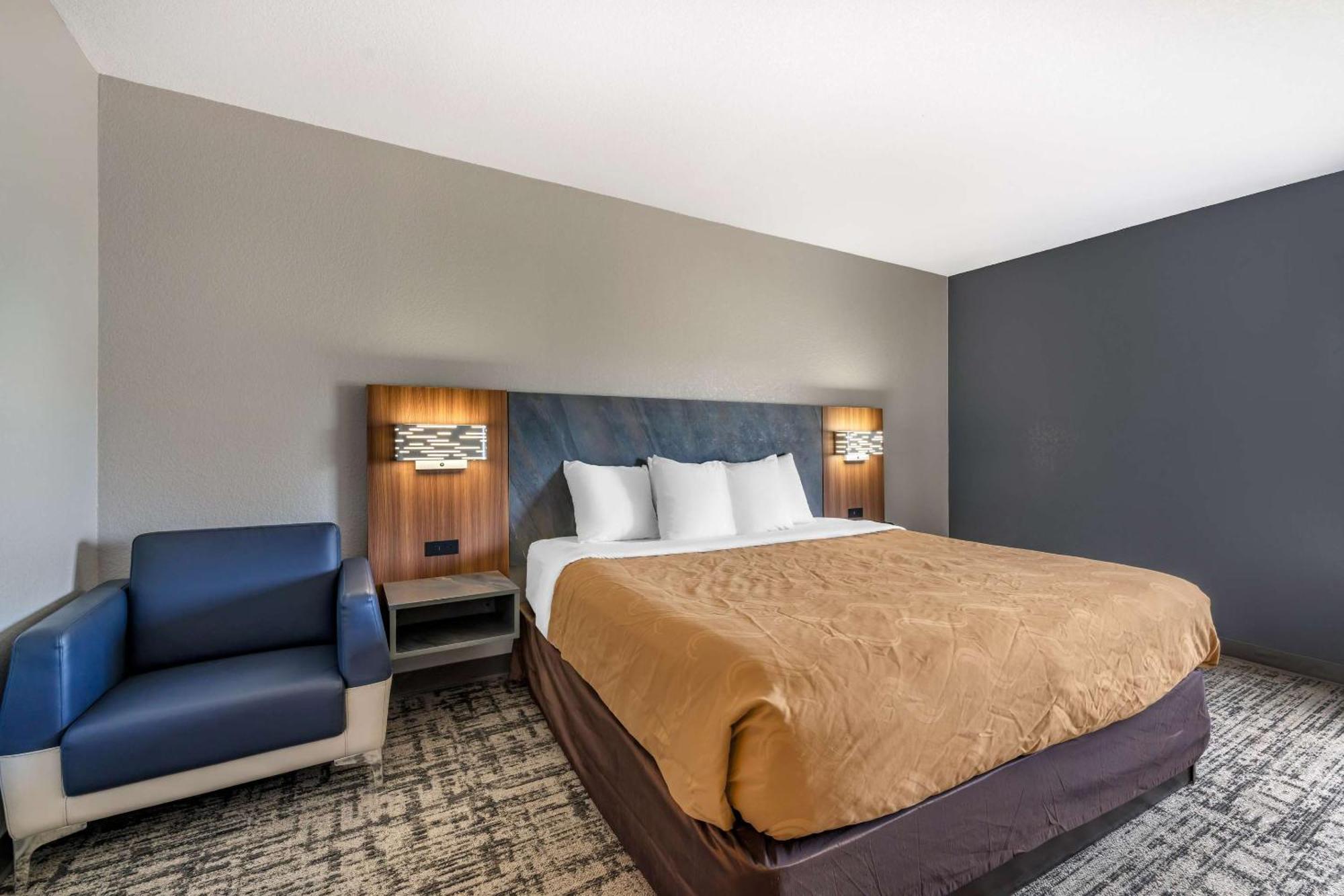 Quality Inn & Suites Manhattan Luaran gambar